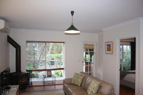 Merrimeet Cottages - Accommodation Gold Coast 40