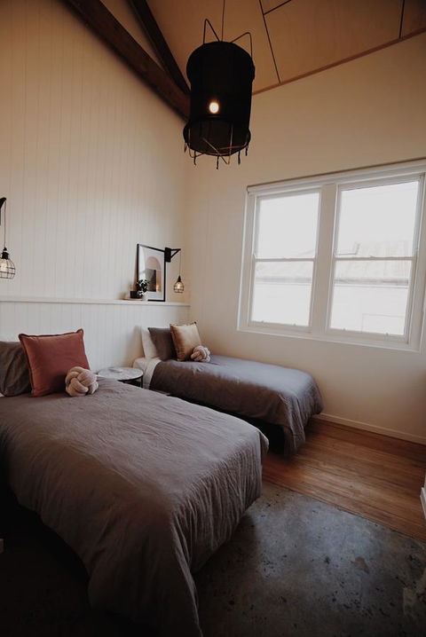 THE WAREHOUSE APARTMENTS - Accommodation Gold Coast 17