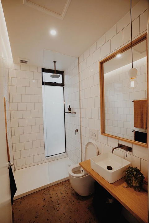 THE WAREHOUSE APARTMENTS - Accommodation Gold Coast 18