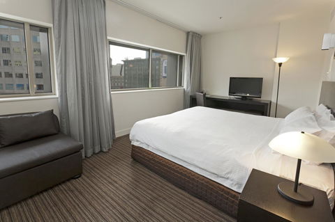 Causeway 353 Hotel - Accommodation Gold Coast 7