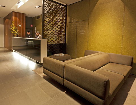 Causeway 353 Hotel - Accommodation Gold Coast 13