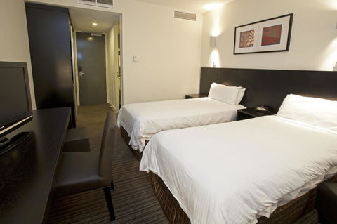 Causeway 353 Hotel - Accommodation Gold Coast 26