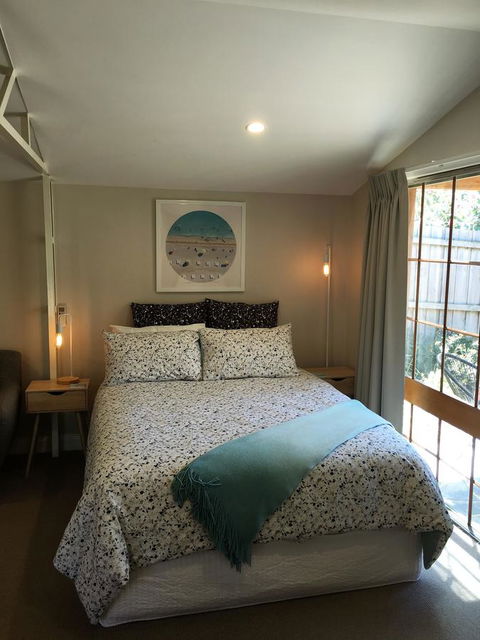 The Cosy Bungalow - 1 Gold Coast 4