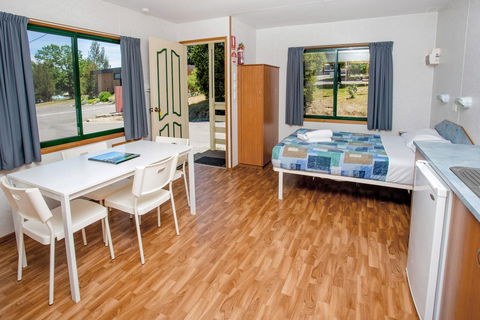BIG4 Castlemaine Gardens - Gold Coast 4U 12