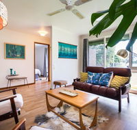 Uptown Frankston - Gold Coast 4U