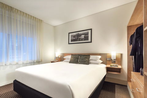Ibis Melbourne Hotel And Apartments - Accommodation Gold Coast 1