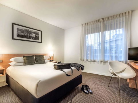 Ibis Melbourne Hotel And Apartments - Accommodation Gold Coast 0