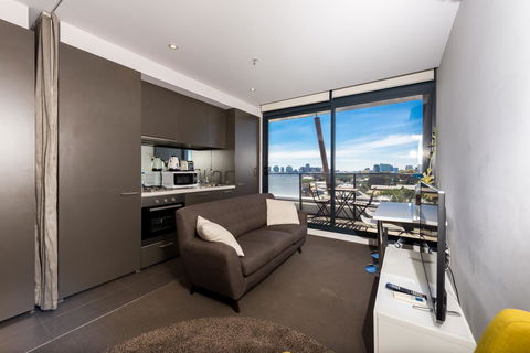 Amazing Accommodations : South Yarra - 1 Gold Coast 23