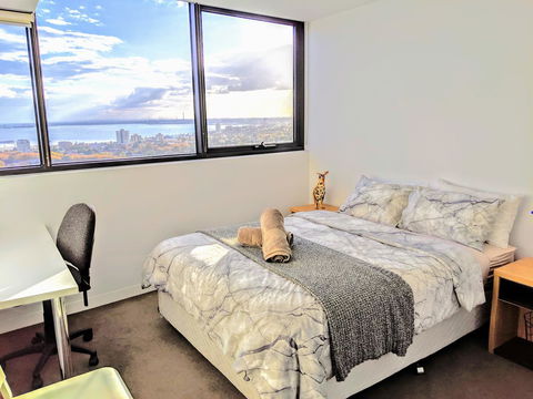 Breathtaking View Apartment With Gym & Sauna - Gold Coast 4U 1