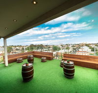 Summer House Melbourne Backpackers - Gold Coast 4U