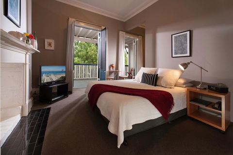 Athelstane House - Gold Coast 4U 25