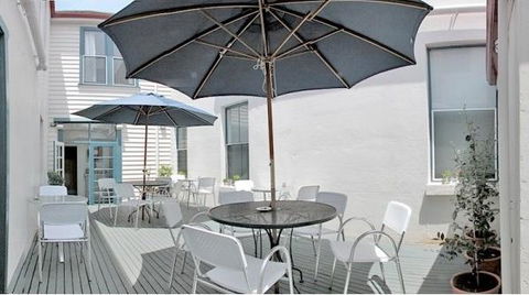 Athelstane House - Gold Coast 4U 2