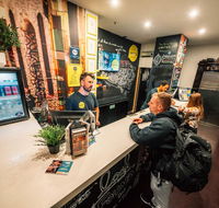 United Backpackers - Accommodation Gold Coast