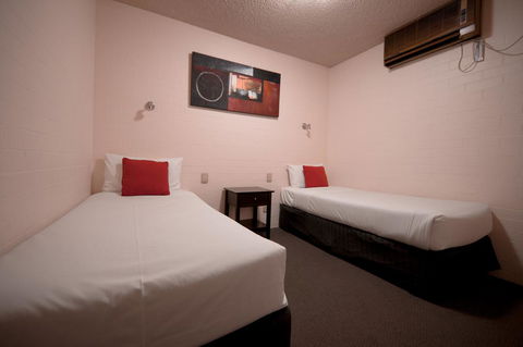 City Reach Motel - Accommodation Gold Coast 16