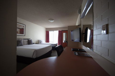 City Reach Motel - Accommodation Gold Coast 3