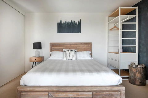BestView St Kilda Spectacular Sunset Hideaway - Boutique Self-contained Luxury Apartment - Gold Coast 4U 13