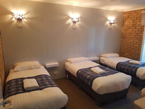 Tropicana Motor Inn - Accommodation Gold Coast 34