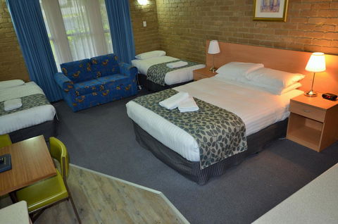 Tropicana Motor Inn - Accommodation Gold Coast 7