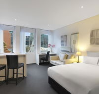 Oaks On Collins - Accommodation Gold Coast