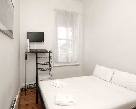 Hotel Claremont Guest House - 1 Gold Coast 27