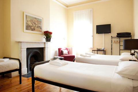 Hotel Claremont Guest House - 1 Gold Coast 39