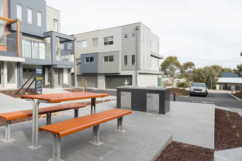 Marina Beach - Accommodation Gold Coast 5
