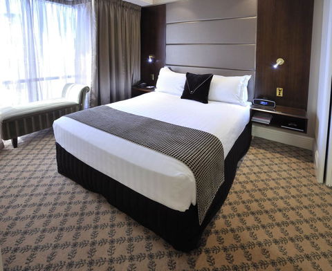 Stamford Plaza Melbourne - Accommodation Gold Coast 2