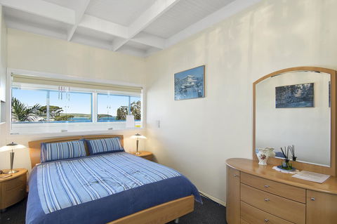 Black Dolphin Beach Penthouse - Accommodation Gold Coast 8