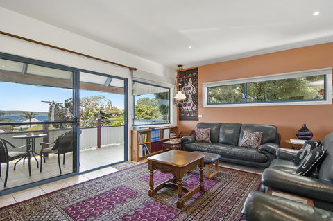 Black Dolphin Beach Penthouse - Accommodation Gold Coast 0
