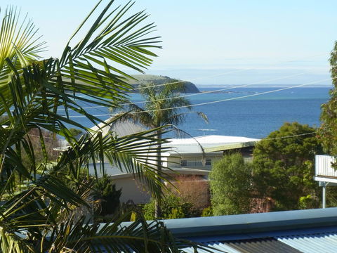 Black Dolphin Beach Penthouse - Accommodation Gold Coast 7