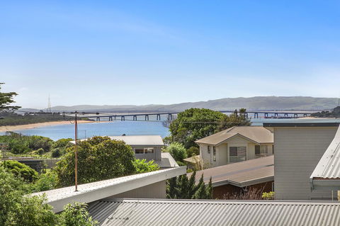 Black Dolphin Beach Penthouse - Accommodation Gold Coast 19