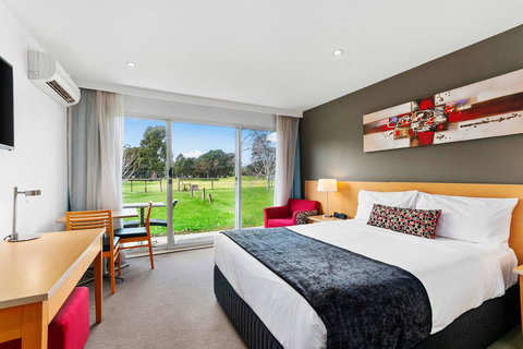 Quality Inn & Suites Traralgon - Accommodation Gold Coast 10