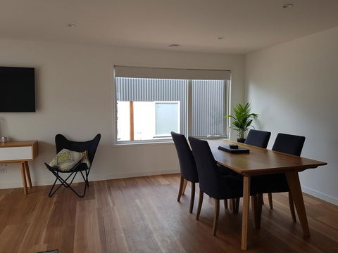 Wayamba - Accommodation Gold Coast 15