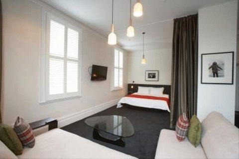 Middle Park Hotel - Gold Coast 4U 23
