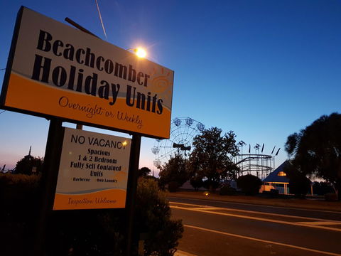 Beachcomber Holiday Units - Accommodation Gold Coast 7
