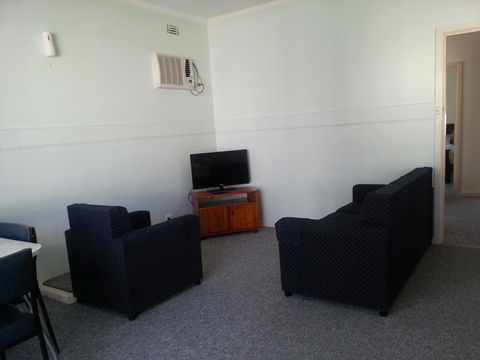 Beachcomber Holiday Units - Accommodation Gold Coast 37