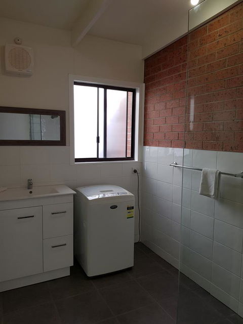Beachcomber Holiday Units - Accommodation Gold Coast 16