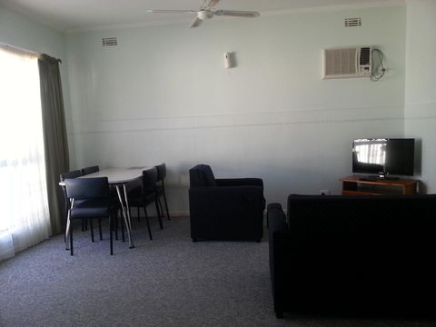 Beachcomber Holiday Units - Accommodation Gold Coast 36