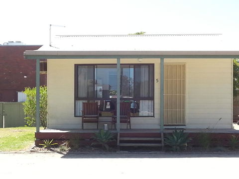 Beachcomber Holiday Units - Accommodation Gold Coast 21