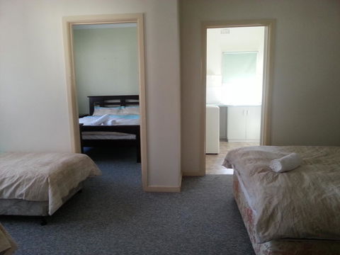 Beachcomber Holiday Units - Accommodation Gold Coast 40