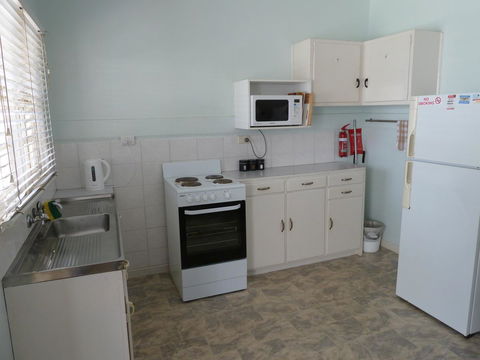 Beachcomber Holiday Units - Accommodation Gold Coast 33