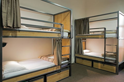 Roamer St Kilda - Formerly Selina St Kilda Melbourne - Gold Coast 4U 21