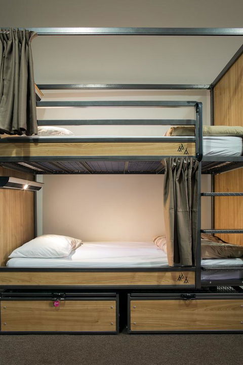 Roamer St Kilda - Formerly Selina St Kilda Melbourne - Gold Coast 4U 7