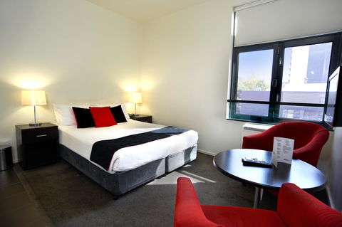 City Edge On Elizabeth Apartment Hotel - Accommodation Gold Coast 2