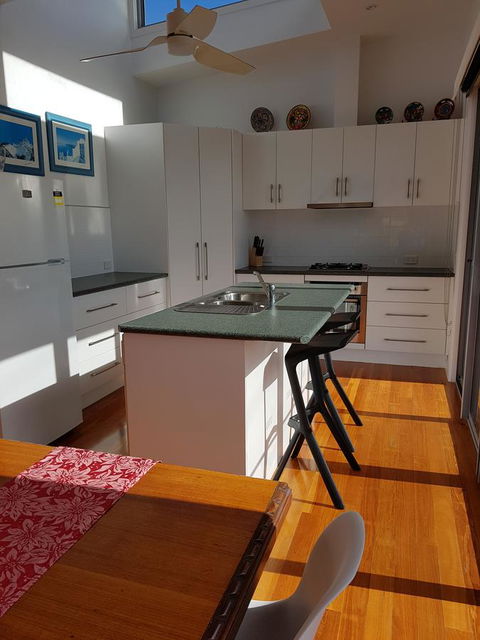 Beach Retreat Apartment Marengo - Accommodation Gold Coast 16