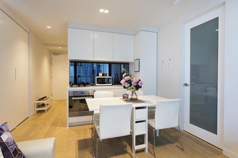 Ali & Hill Accommodation@lighthouse - Gold Coast 4U 7