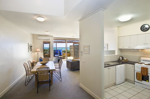 Lornebeach Apartments - Accommodation Gold Coast 38