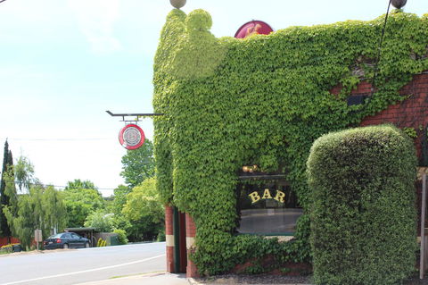 East Street Daylesford - Accommodation Gold Coast 28