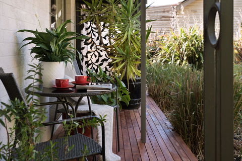 East Street Daylesford - Accommodation Gold Coast 31