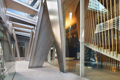 Pride Manor South Yarra - 1 Gold Coast 10